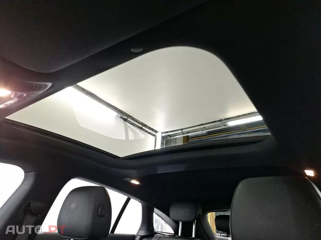 Mercedes-Benz CLA 250 e Shooting Brake Style Plus