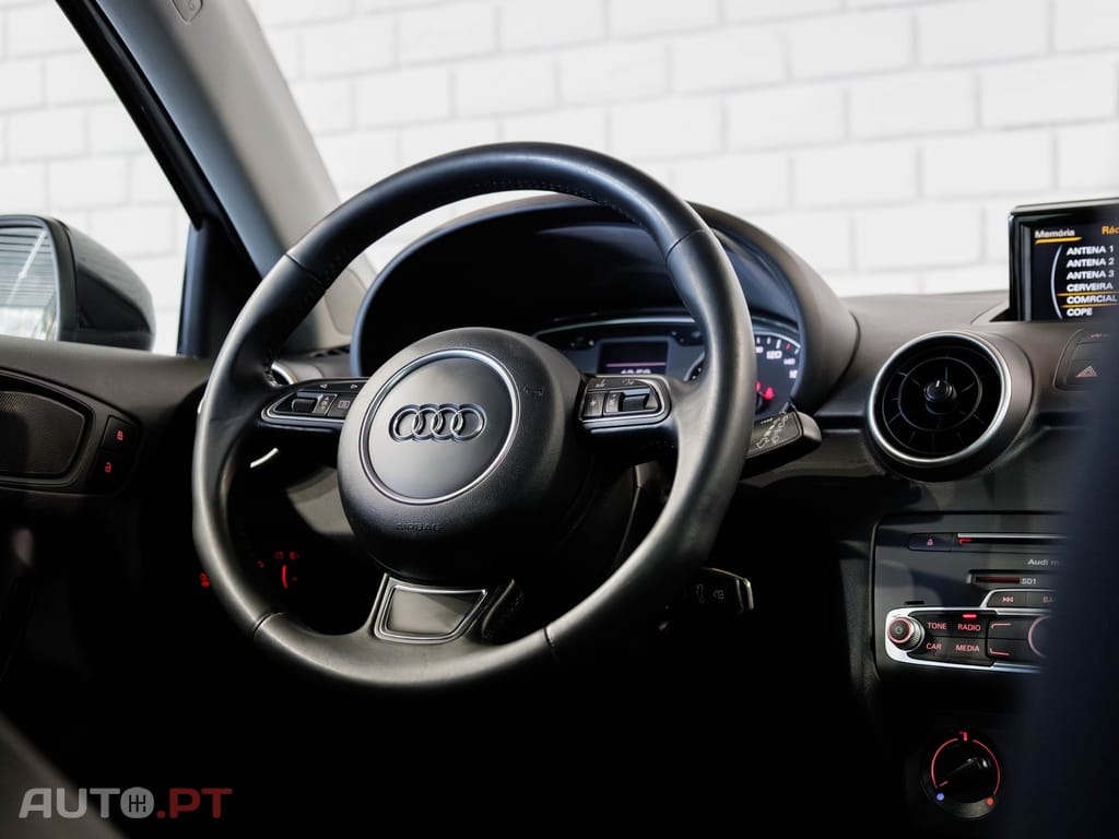 Audi A1 1.4 TDI S tronic