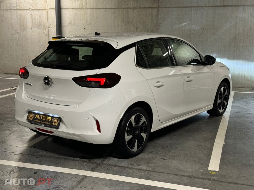 Opel Corsa-E Elegance
