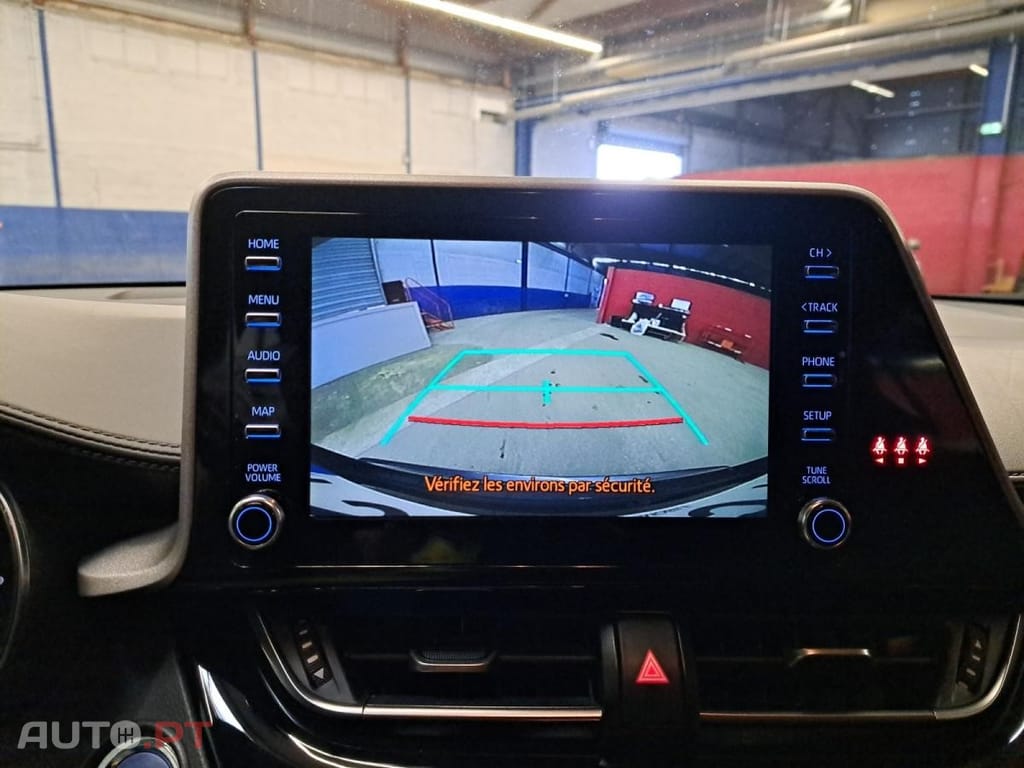 Toyota C-HR 1.8 Hybrid Dynamic Business