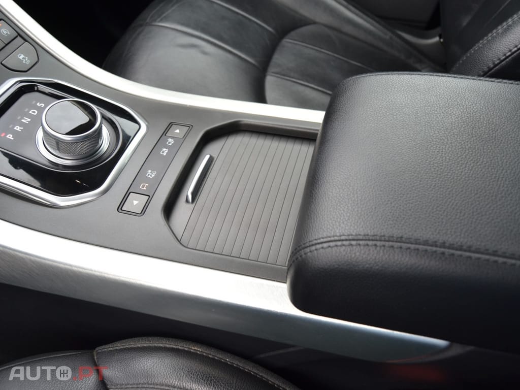 Land Rover Range Rover 2.0 TD4 SE Auto