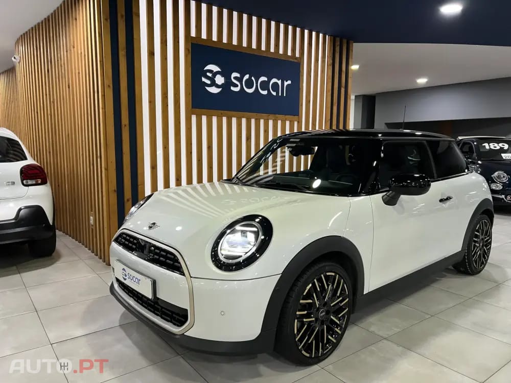 MINI Cooper Cooper C Favoured S