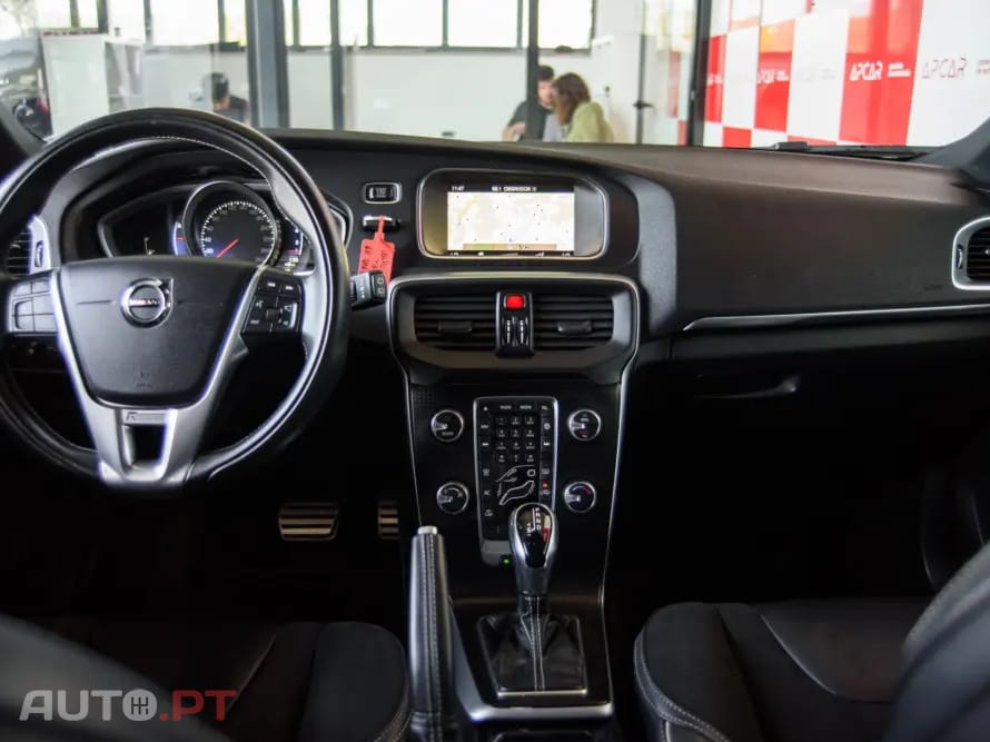 Volvo V40 1.5 T3 Sport Edition R Geartronic