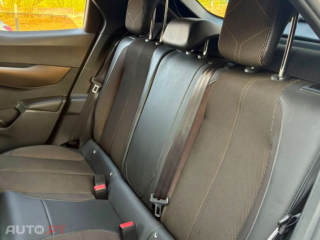 DS DS3 Crossback EAT 8