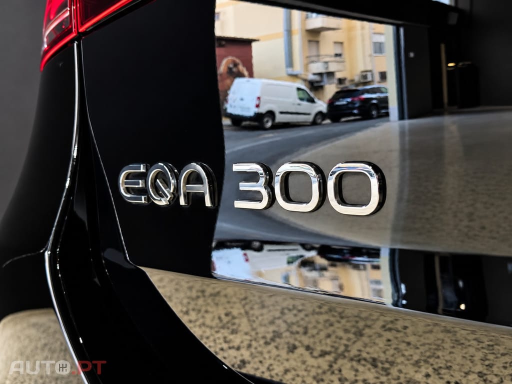 Mercedes-Benz EQA 300 4Matic AMG Line