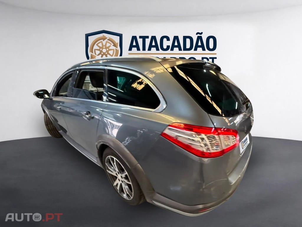 Peugeot 508 RXH 2.0 HDi Hybrid4 2-Tronic — fotografia 23