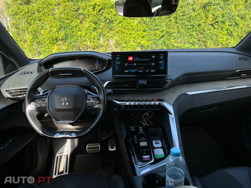 Peugeot 5008 GT HYBRID 136CV