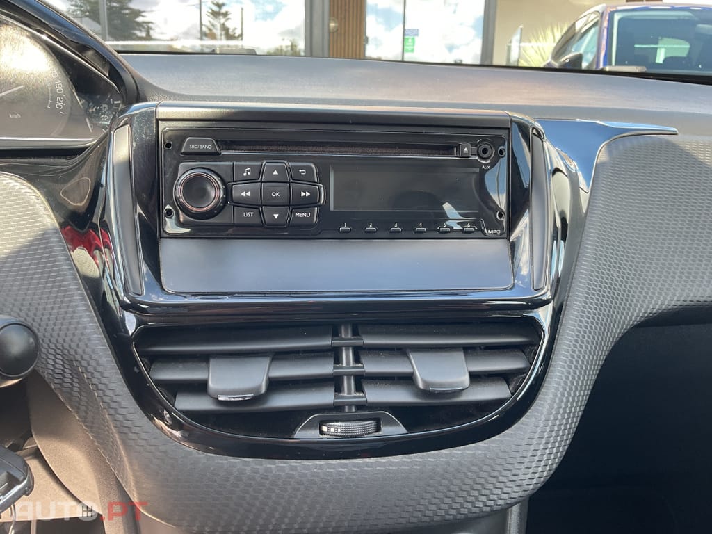 Peugeot 2008 1.4 HDi Allure