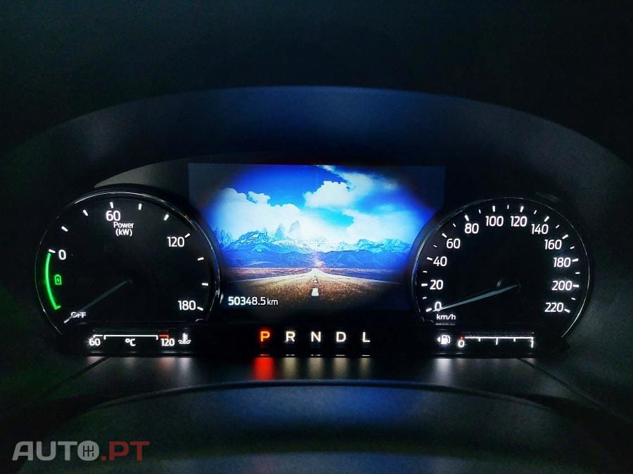 Ford Kuga 2.5 PHEV Titanium