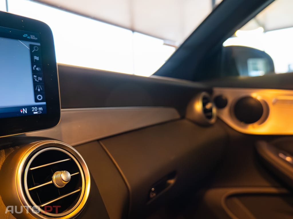 Mercedes-Benz C 200 Cabrio 9G-Tronic AMG Line