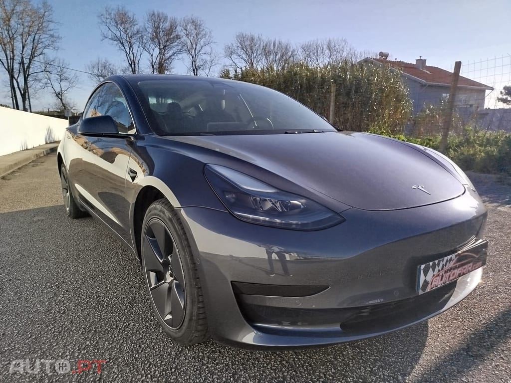 Tesla Model 3 Tração Traseira Premium
