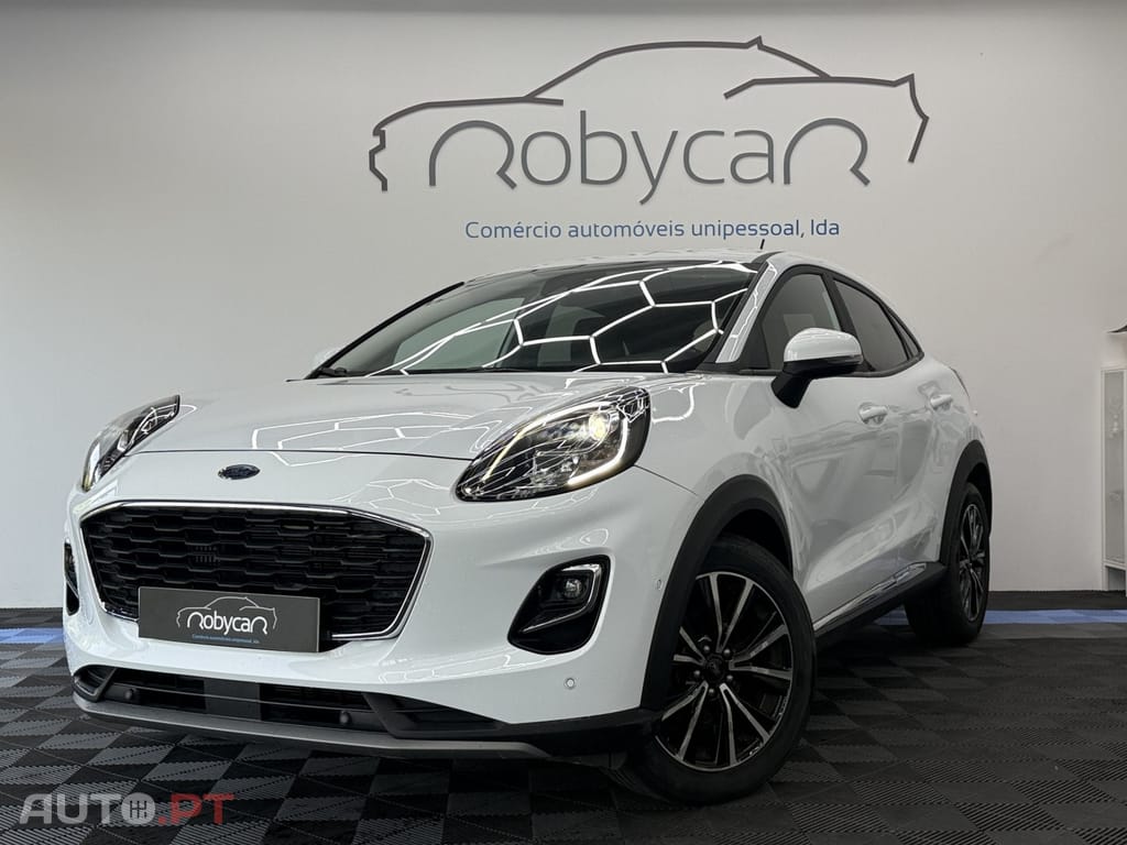Ford Puma 1.0 EcoBoost MHEV Titanium Design