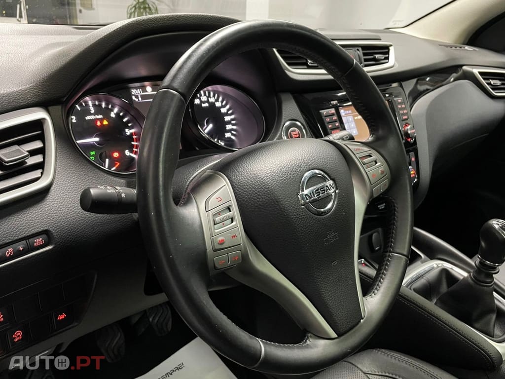 Nissan Qashqai 1.5 dCi Tekna Premium Pele S P.Preta