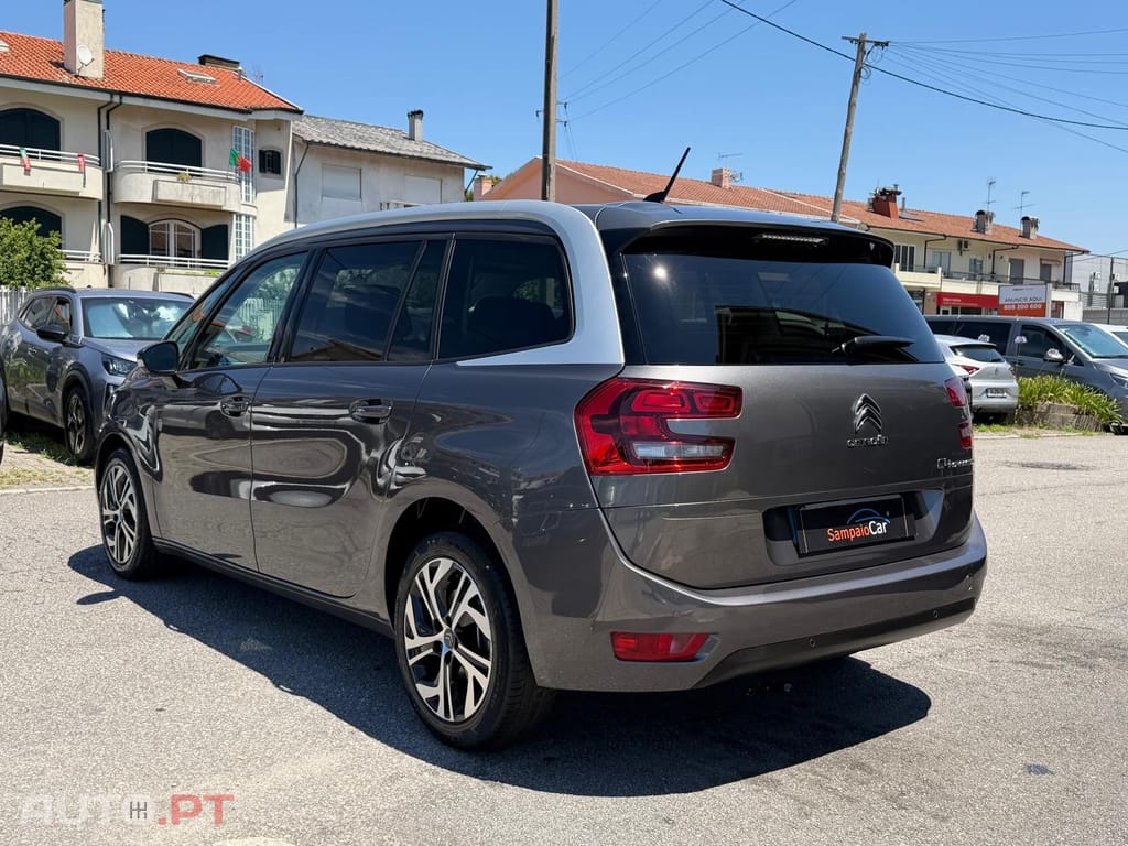 Citroen C4 SpaceTourer 1.5 BlueHDi Shine EAT8