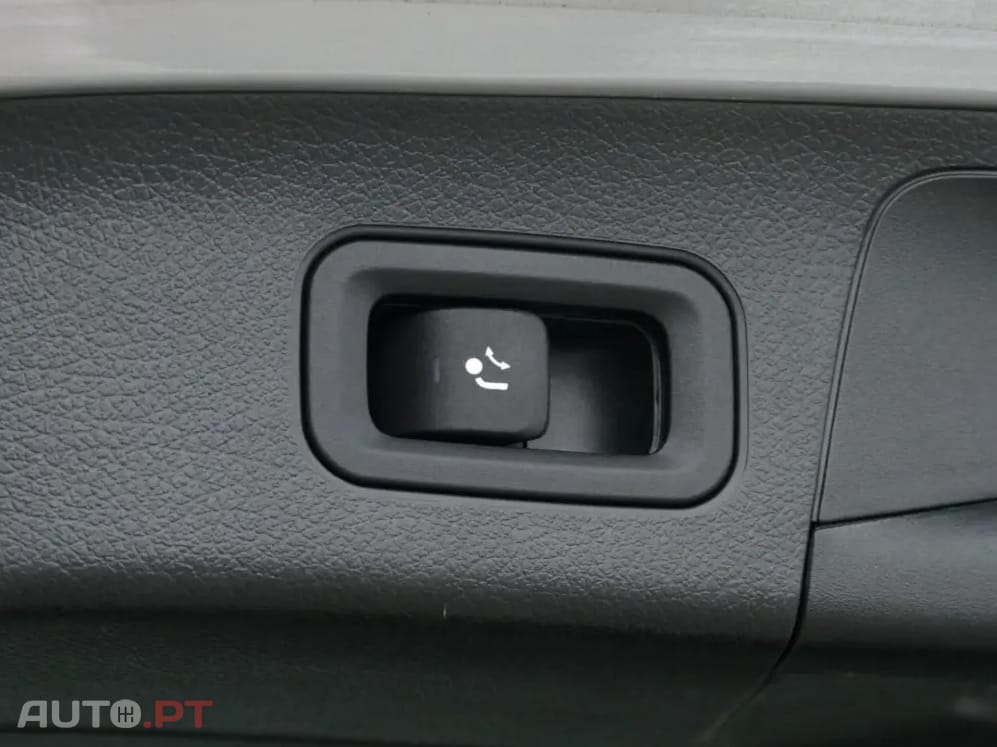 Mercedes-Benz GLA 180 d AMG Line