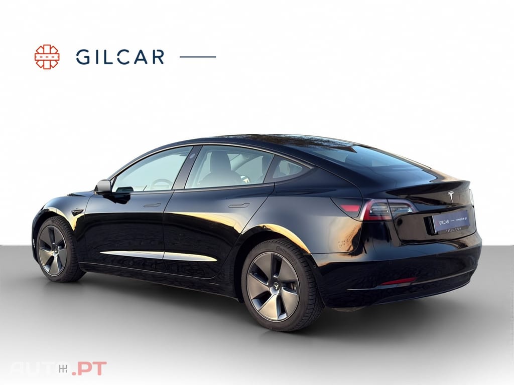 Tesla Model 3 RWD