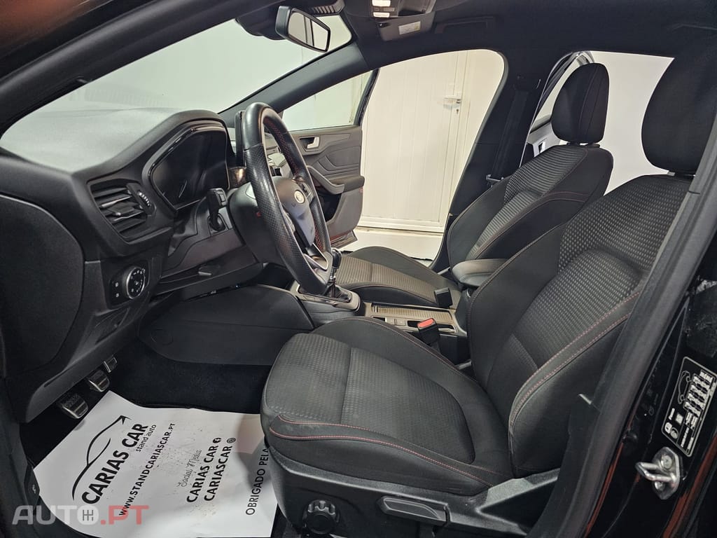 Ford Focus SW 1.5 TDCi EcoBlue ST-Line