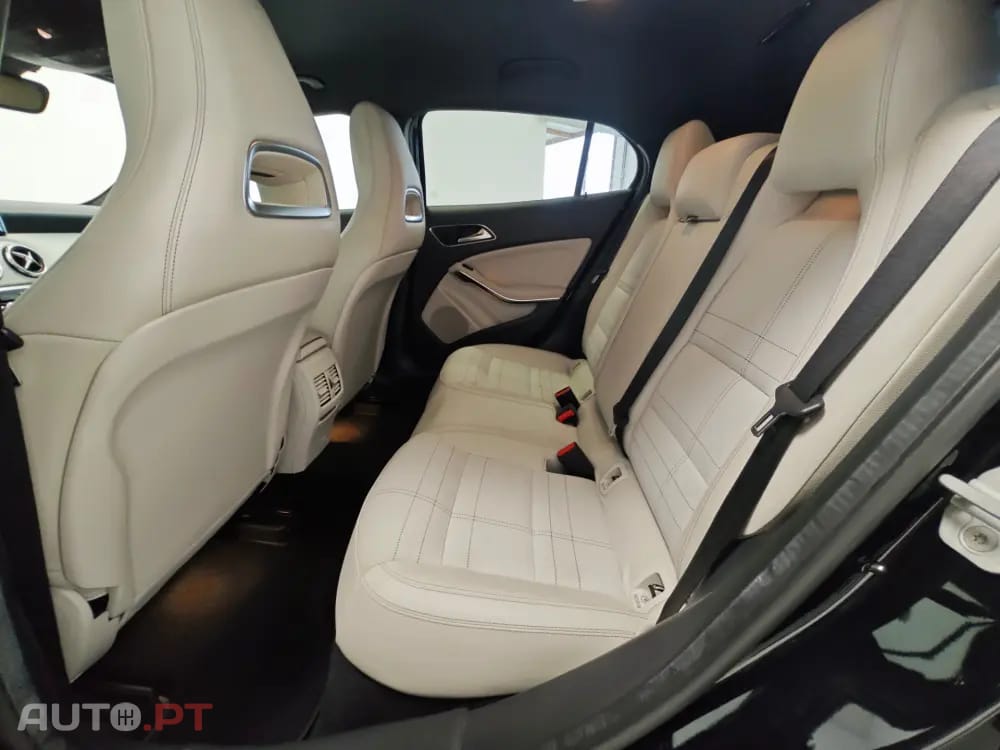 Mercedes-Benz GLA 200 d 4Matic 7G-DCT Urban