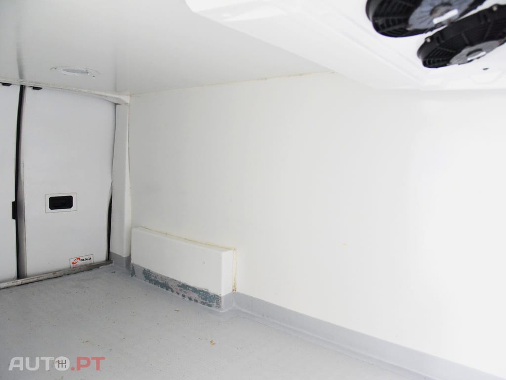 Volkswagen Transporter 2.0 TDI Longa Extra AC - C/FRIO