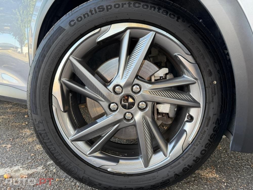 DS DS7 Crossback E-Tense Performance Line EAT8