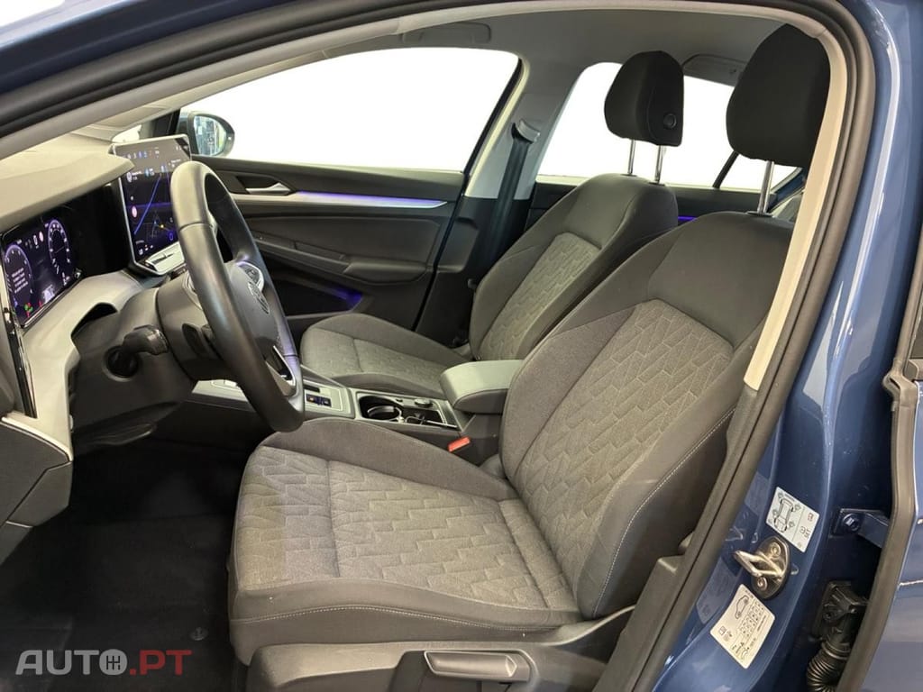 Volkswagen Golf 1.5 eTSi Life Plus DSG7