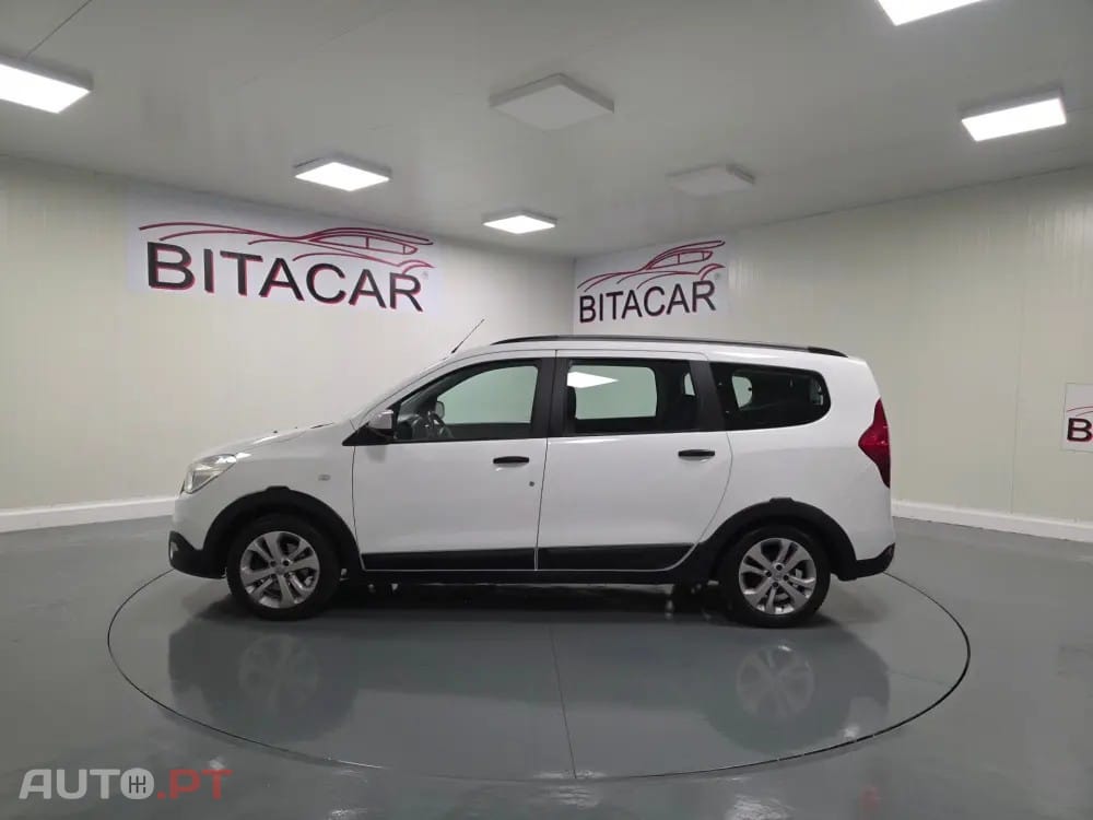 Dacia Lodgy 1.2 STEPWAY