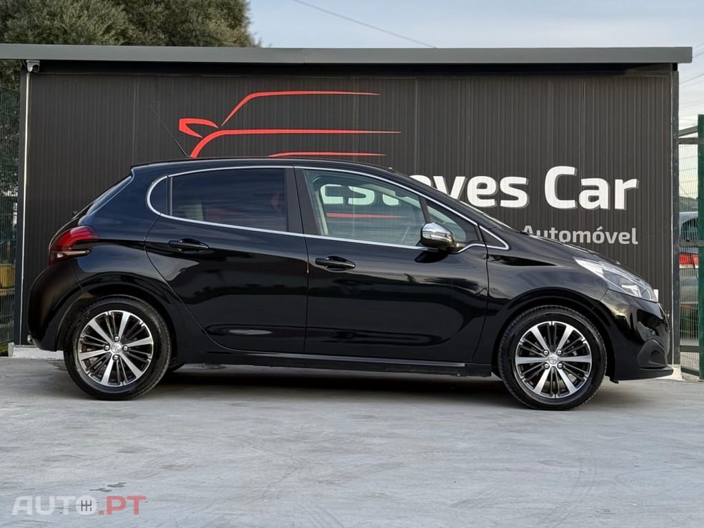 Peugeot 208 1.2 PureTech Allure