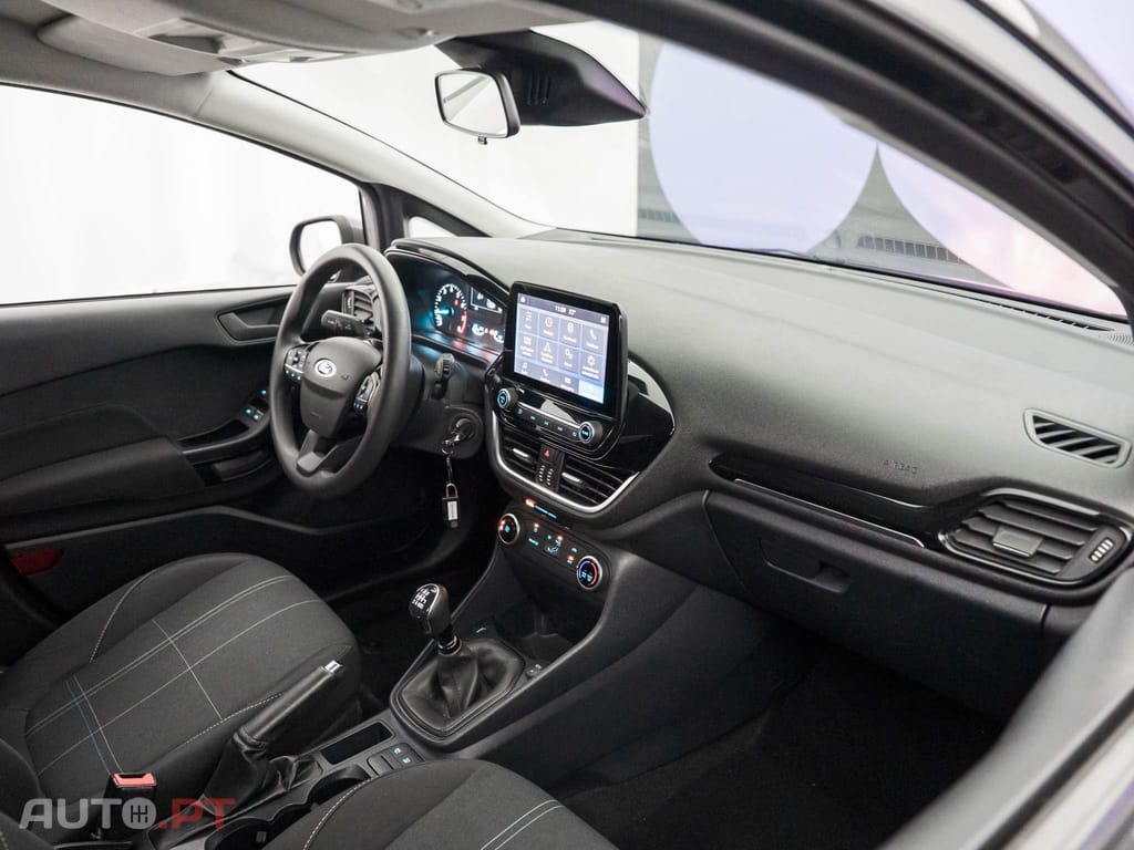 Ford Fiesta 1.0 EcoBoost MHEV Connected