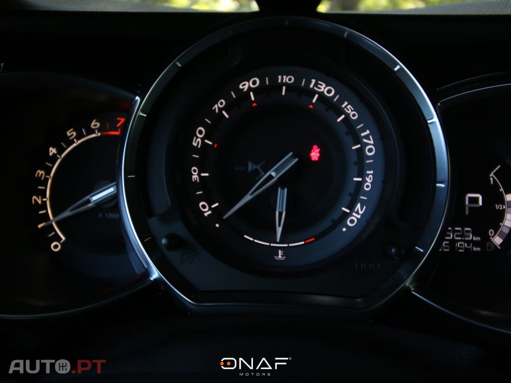 DS DS3 PureTech 110 Start & Stop EAT6 PERFORMANCE LINE