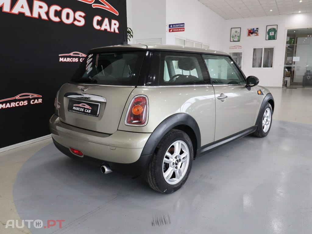 MINI Clubman One