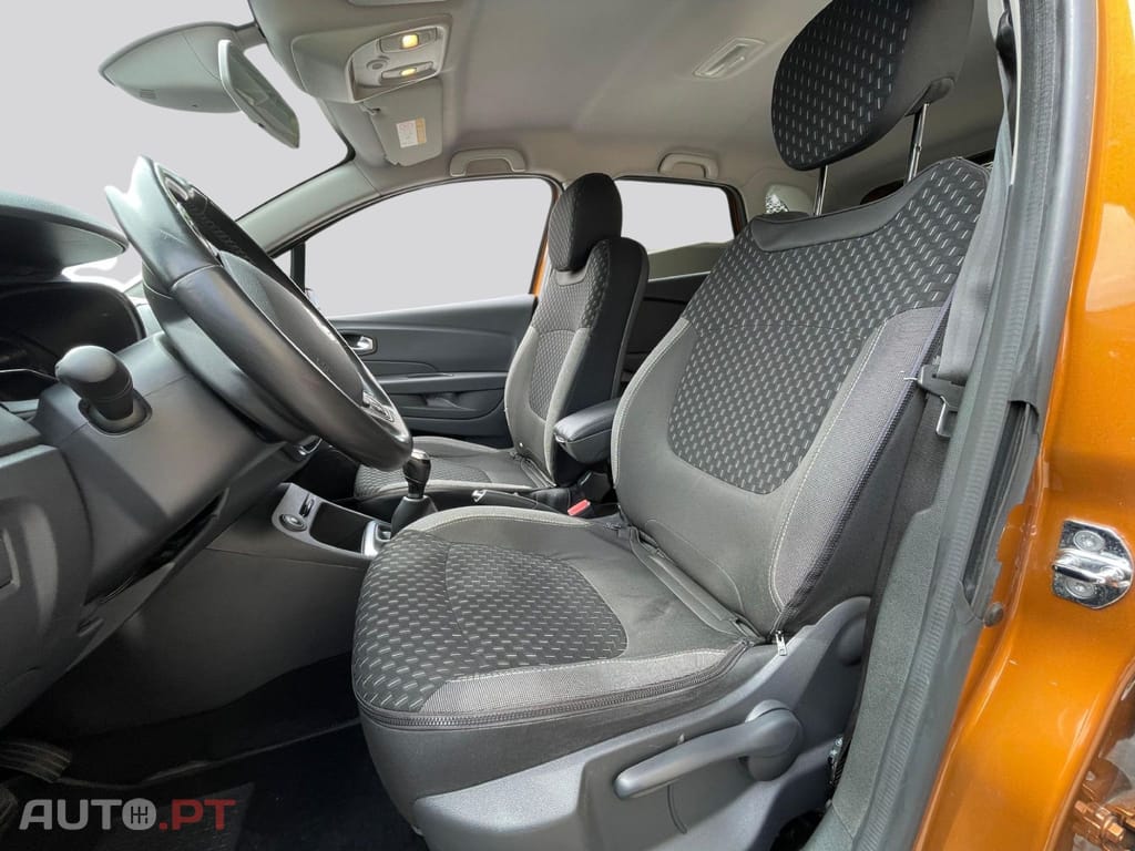 Renault Captur TCE LIMITED 