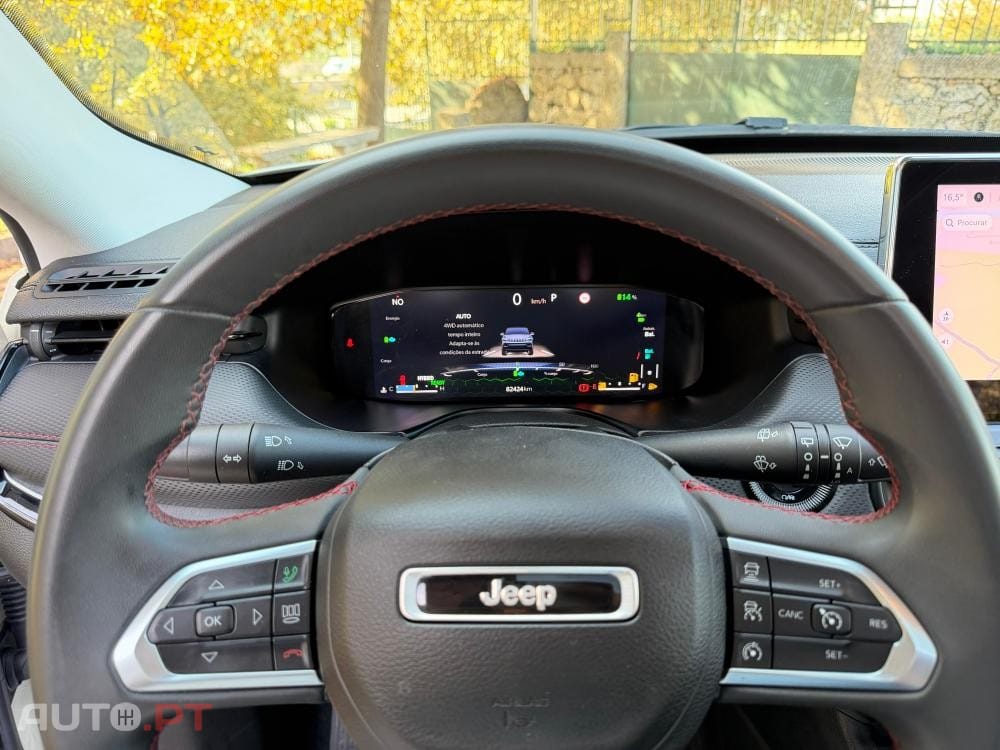 Jeep Compass 1.3 T-GDI 4xe PLUG-IN HYBRID Auto First Edition Urban