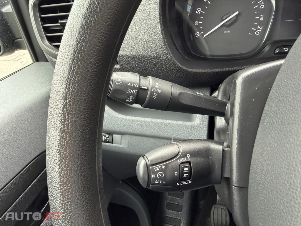 Peugeot Expert 2.0 BlueHDi L3H1 Premium Long