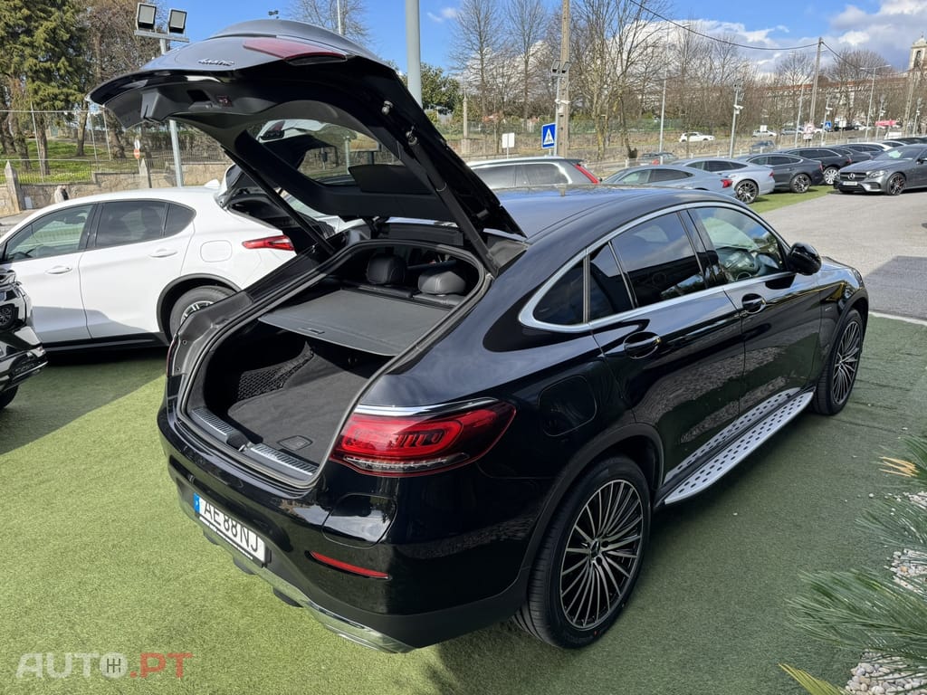 Mercedes-Benz GLC 300 de Coupé 4Matic