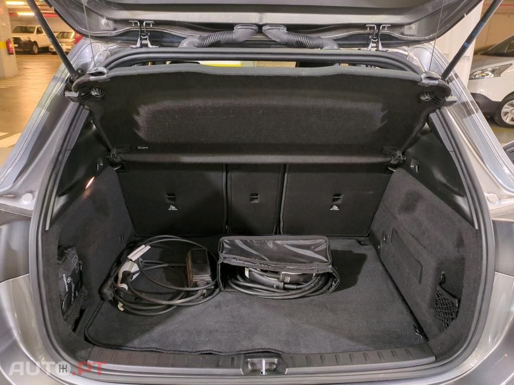 Mercedes-Benz GLA 250 e Style