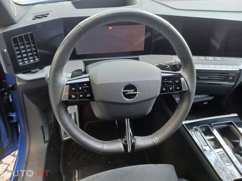 Opel Astra Sports Tourer 1.6 T PHEV Edition