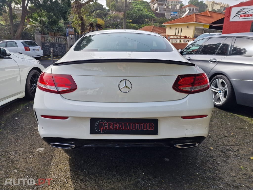 Mercedes-Benz C 250 d Coupe 9G-TRONIC AMG Line