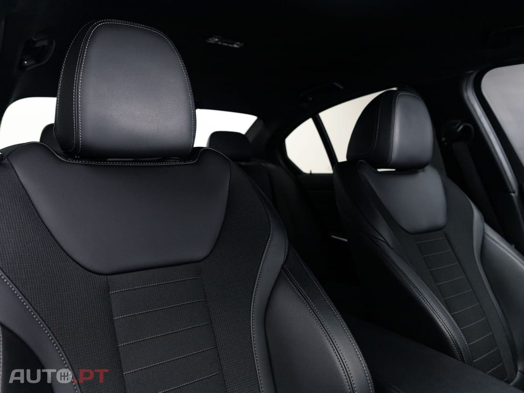 BMW 320 e Pack M Auto