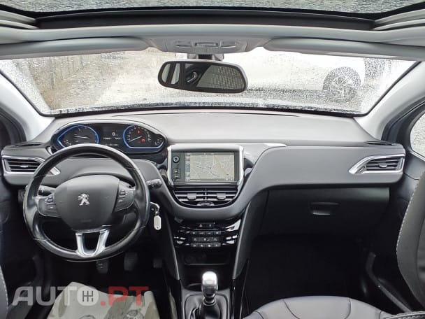Peugeot 2008 1.6 BlueHDi Allure