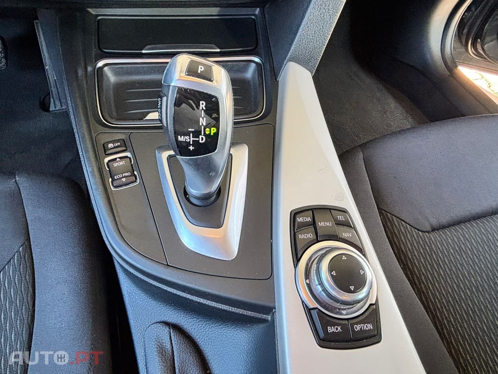 BMW 320 d ED Advantage Auto