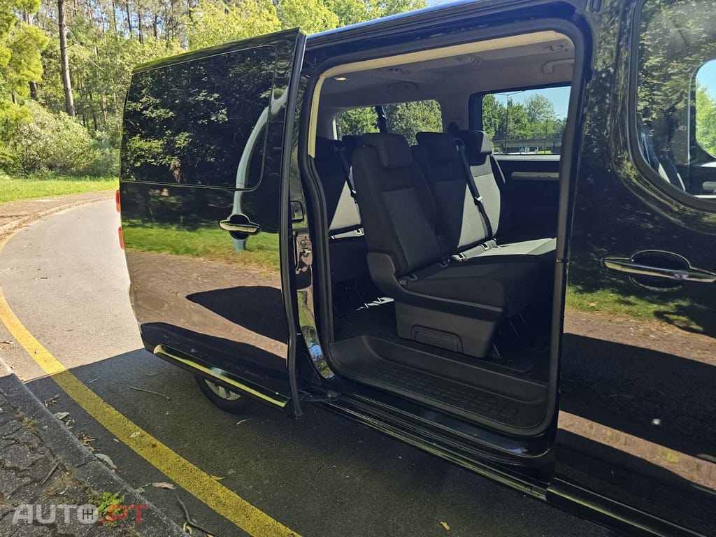 Peugeot Traveller 2.0 BlueHDi L2H1 Allure Standard