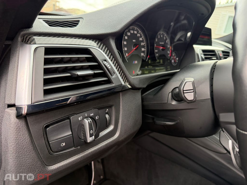 BMW M4 DKG Competition