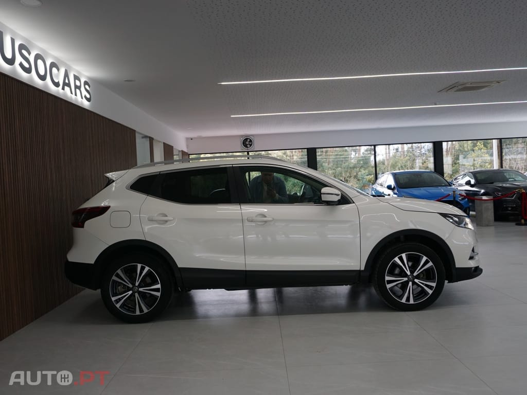 Nissan Qashqai 1.5 dCi N-Connecta 18
