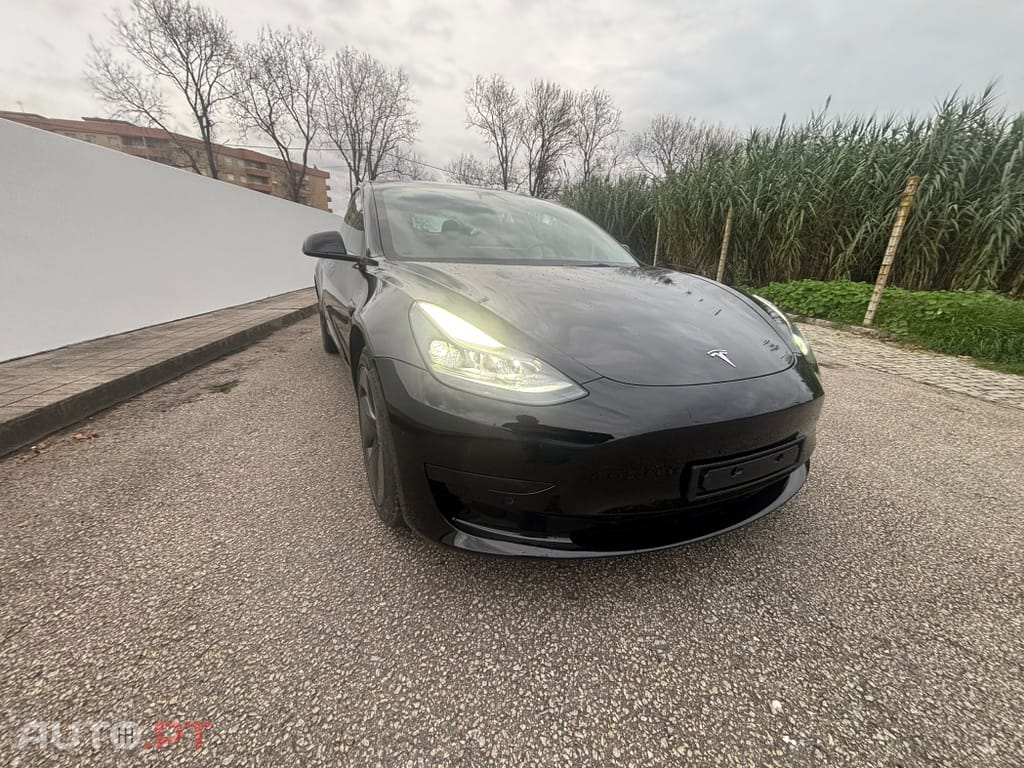 Tesla Model 3 Standard Range Plus RWD