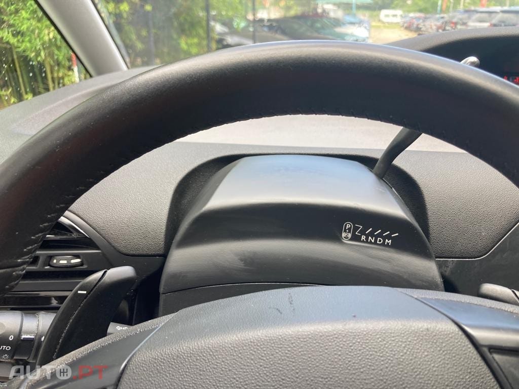 Citroen Grand C4 SpaceTourer PureTech 130 Stop&Start EAT6 SHINE