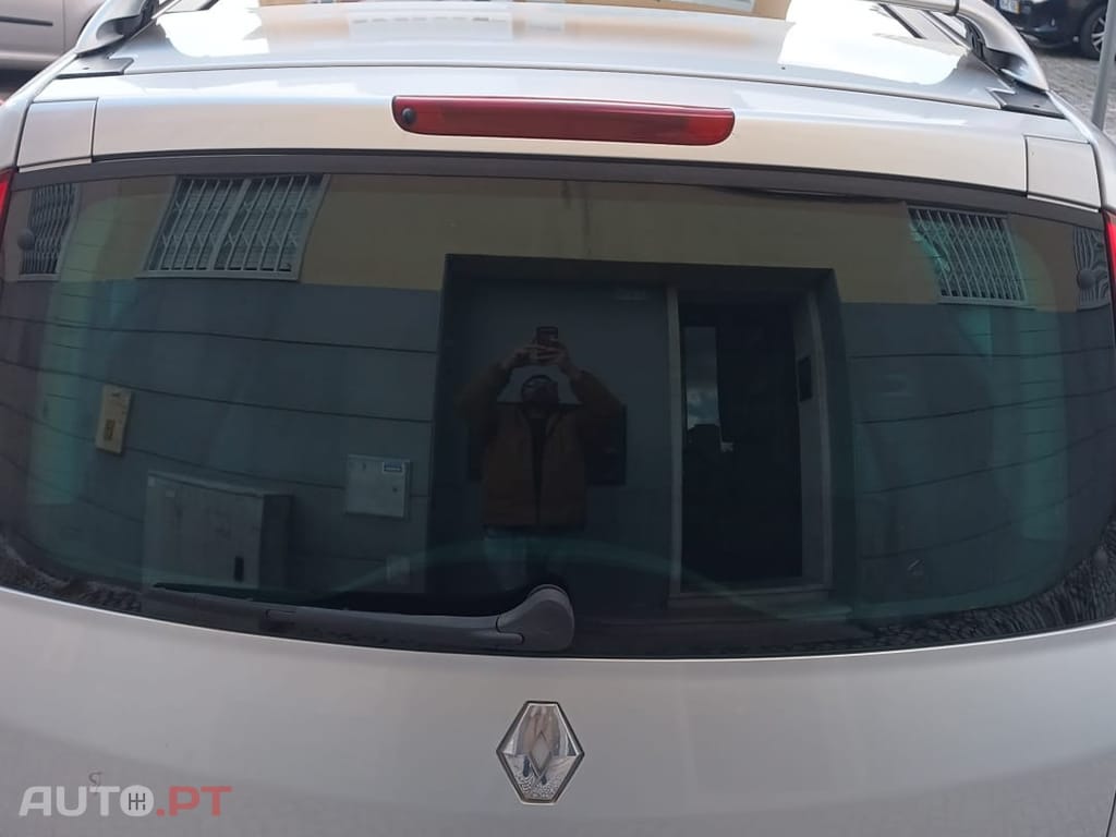 Renault Grand Espace 1.9 dCi Confort 6L