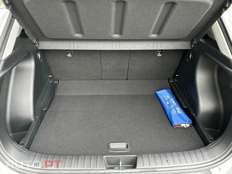 Hyundai Kauai HEV 1.6 GD-i HEV Vanguard (TT)