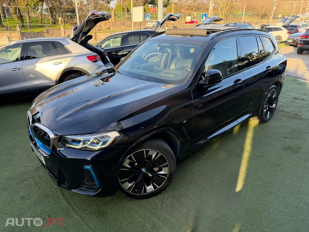 BMW iX3 M Sport Impressive