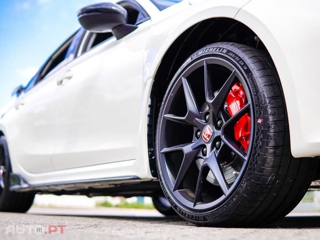 Honda Civic 2.0 i-VTEC Type-R