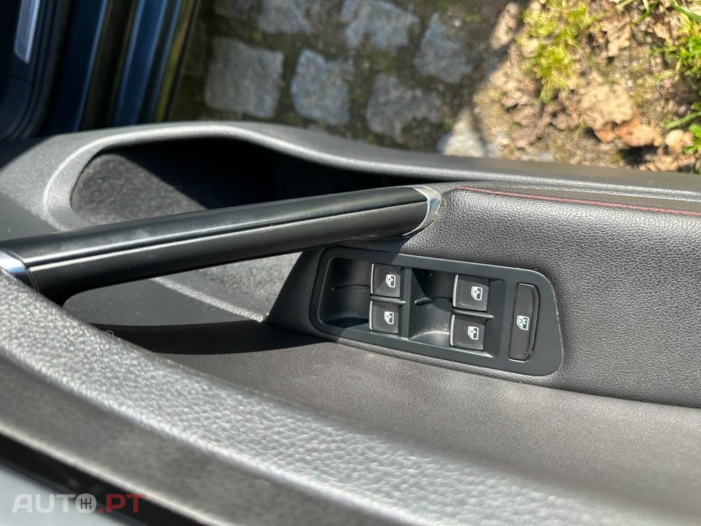 Volkswagen Golf 2.0 TSi GTi DSG Performance